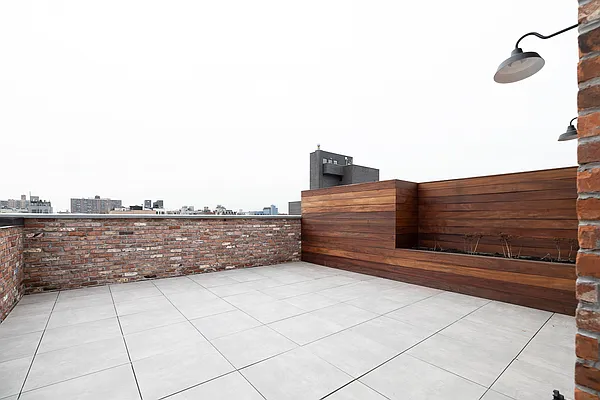 Rented by Brick&Mortar | media 16