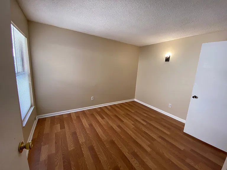 8544 Pineverde Ln — Photo 5