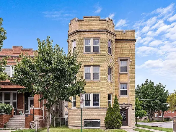 1101 S Oak Park Ave, Oak Park, IL