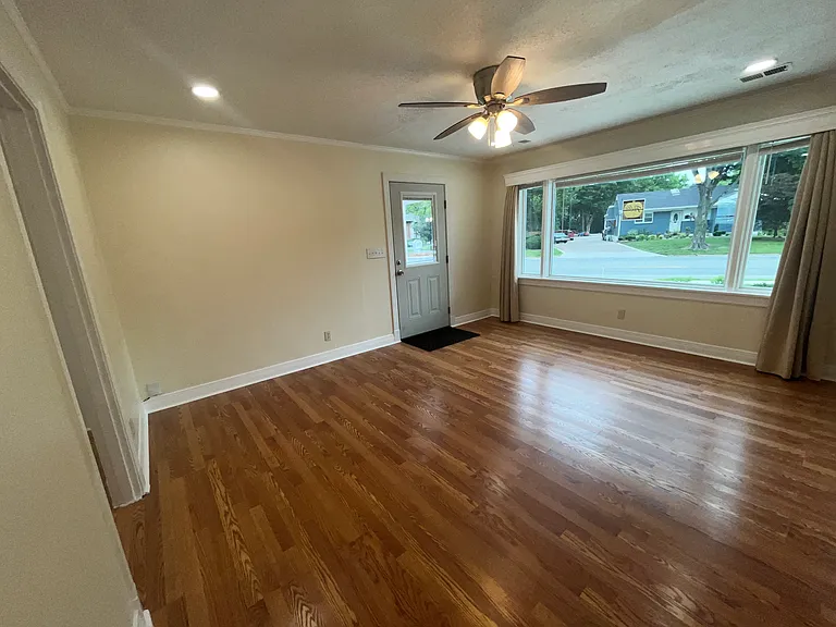 8210 Whipps Mill Rd — Photo 5