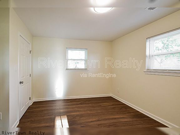 5th image of 277 S Mount Pleasant Rd
