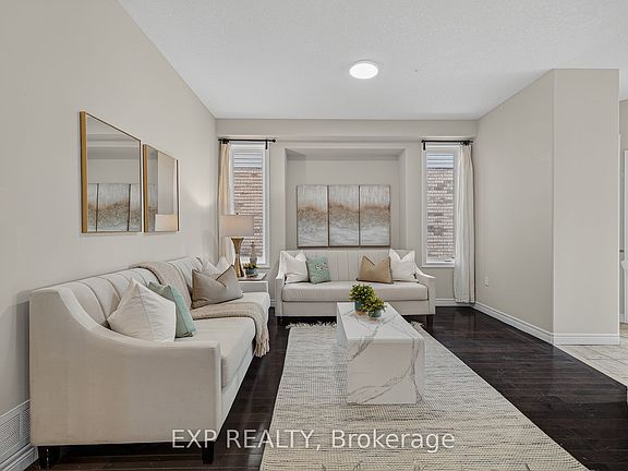 4th image of 100 Garinger Cres