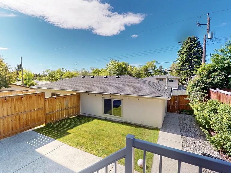 97 Hendon Dr NW — Photo 24