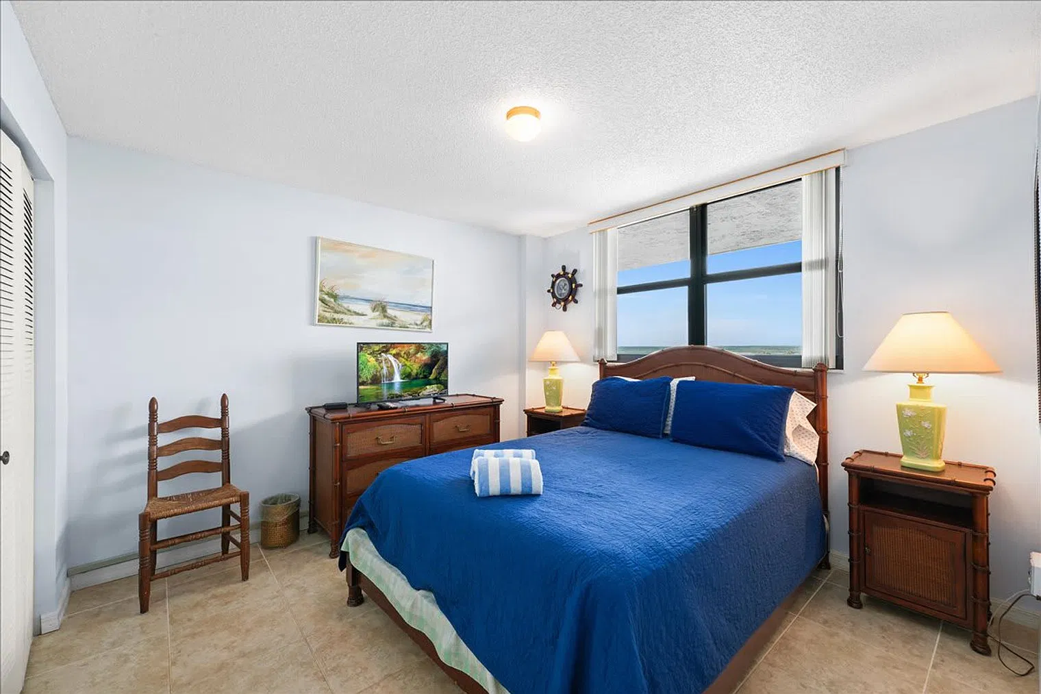 3 bed, 2.0 bath, 1550 sqft, $9,039 — Photo 4
