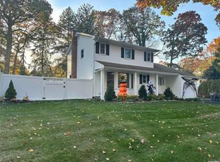 4 Imperial Ct, East Northport, NY 11731