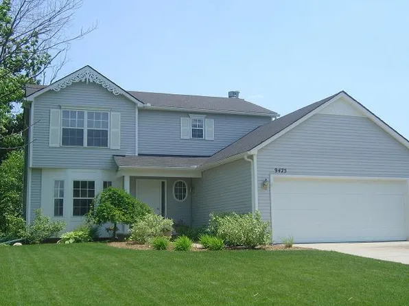 9475 Pere Marquette Dr, Grand Blanc, MI 48439