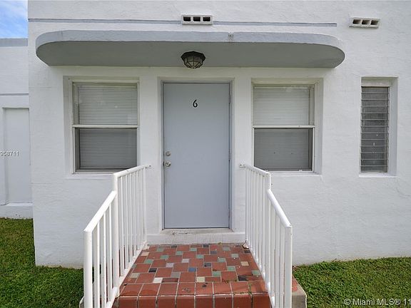 3rd image of 632 NE 85th St #6