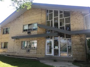 853 N 23rd St #13, Milwaukee, WI 53233