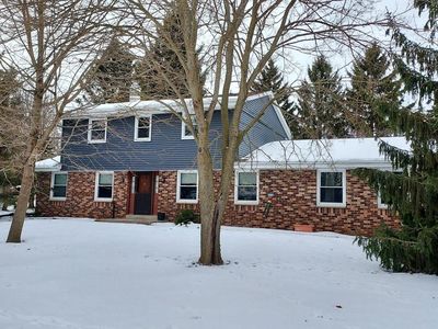 7808 W Plainsview DRIVE, Franklin, WI, 53132