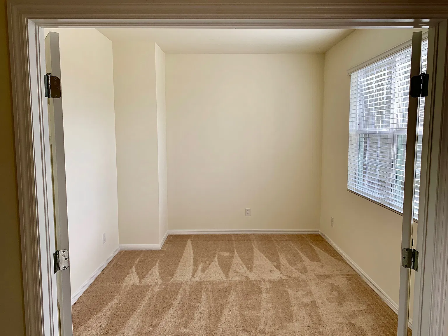 NW Cape Coral Single Family Home — Photo 3
