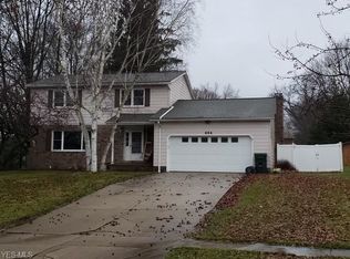 494 Westwood Ave, Wadsworth, OH 44281