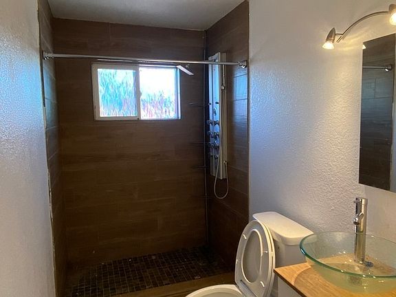 4th image of 4312 San Angelo Ave