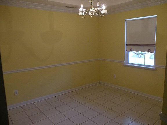 5th image of 1016 Durban Dr
