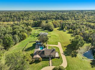 9463 Stoops Rd, Dillsboro, IN 47018