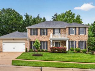 1674 Timber Hollow Dr, Ballwin, MO 63011