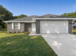 5930 Clark Rd, Milton, FL 32570