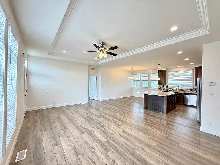 3595 Santa Fe Ave #227 — Photo 17