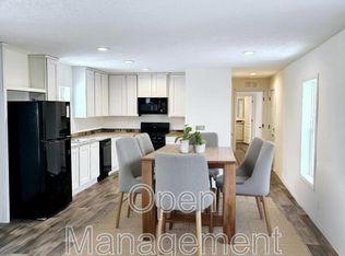 700 S 12th St #8, Bismarck, ND 58504