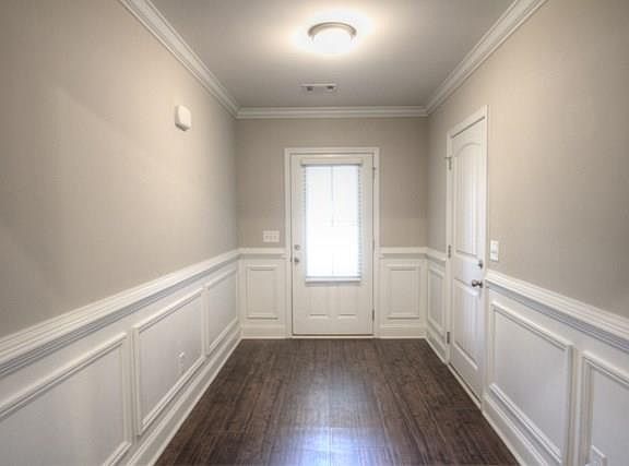 2nd image of 2800 Eastpoint Dr