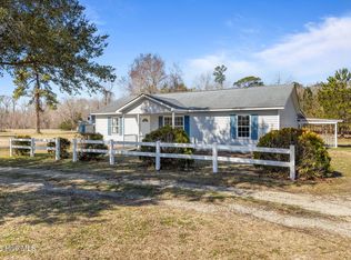 190 Heather Ln, Newport, NC 28570