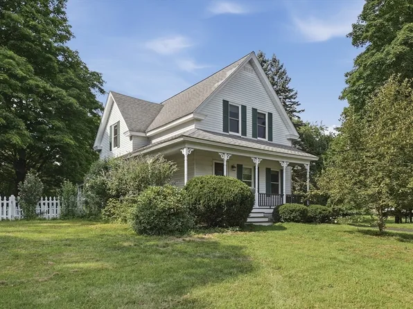 14 Carr St, Sutton, MA 01590