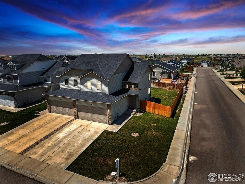 1st image of 501 Foxtail Pl