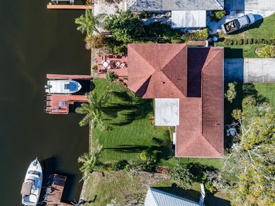 9440 Sun Isle Dr NE, Saint Petersburg, FL, 33702