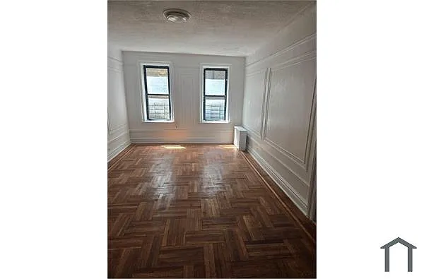 Building Photo - 2022 Strauss St #1A
