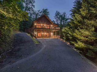 2675 Possum Ridge Way, Sevierville, TN 37862