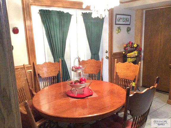 5th image of 1813 Parkwood Dr