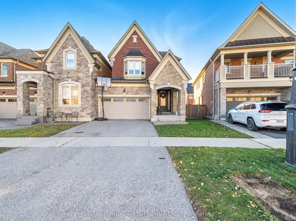 34 Blueberry Run Trl, King, ON L7B 0N3