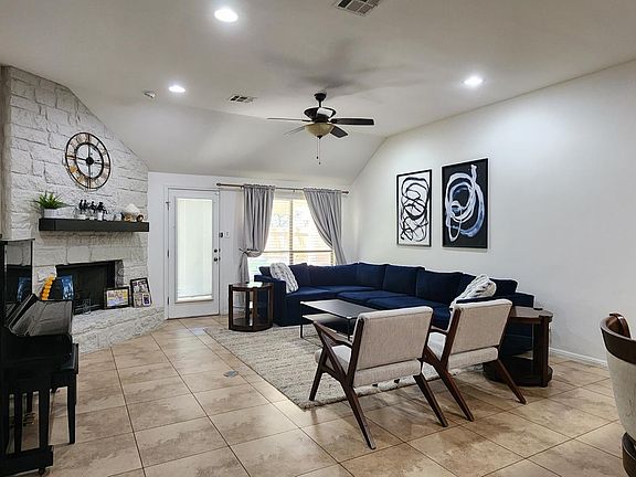 4th image of 11709 Via Grande Dr