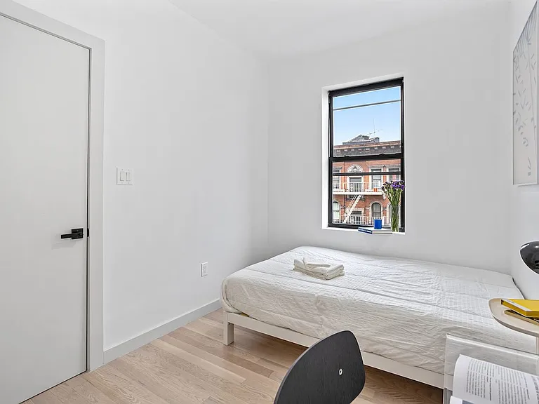 537 Edgecombe Ave #2 — Photo 3