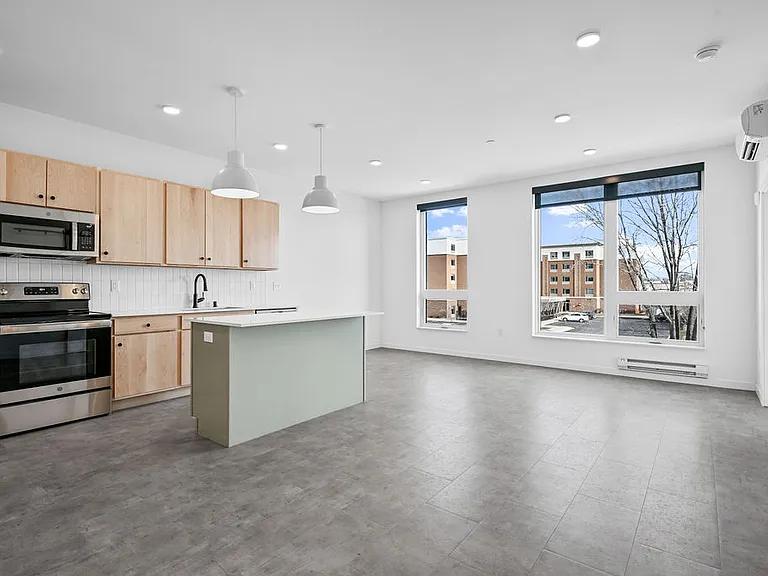 The Common Place Apartments — Photo 25