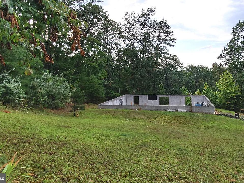 1st image of 418 Vesey Dr