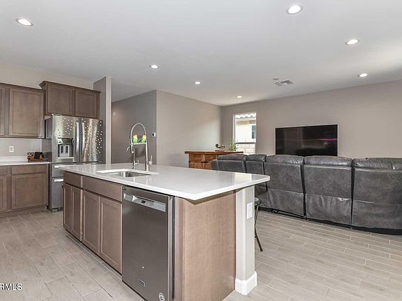 4th image of 8739 S 165TH Avenue