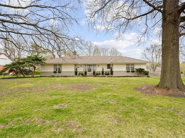 12819 State Line Rd, Kansas City, MO 64145