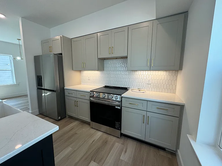 1241 N Avondale Cir #119 — Photo 7