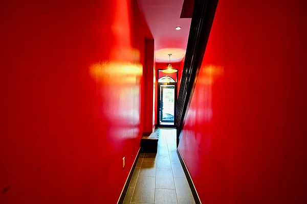 Rented by Brick&Mortar | media 33