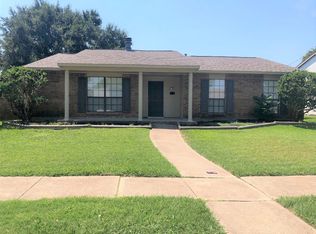 11638 Featherbrook Dr, Dallas, TX 75228