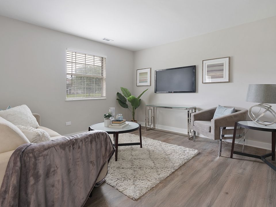 1st image of 109 Gant Cir APT C