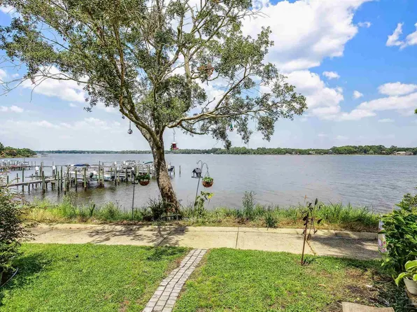 7290 Jacobs Trl, Navarre, FL 32566