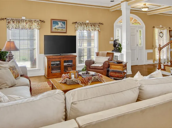 216 Sam Bass Rd, Willow Park, TX 76087