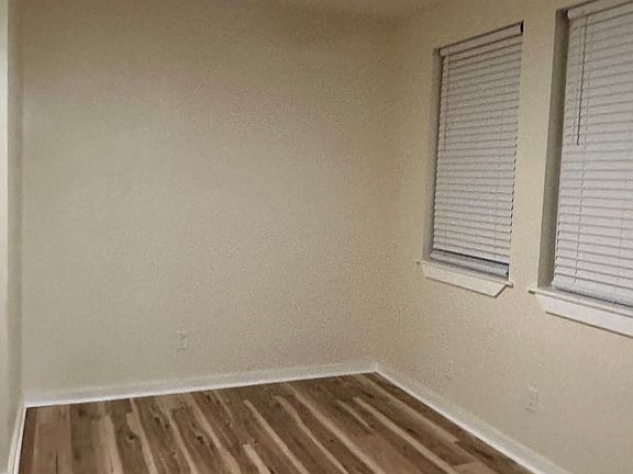 4th image of 4224 S Galvez St