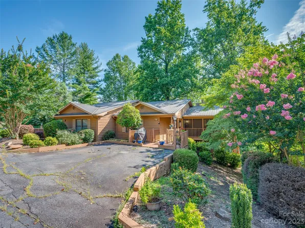 170 Bent Creek Blvd Unit 30, Lake Lure, NC 28746