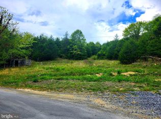 3568 Mountain View Rd, Purgitsville, WV 26852
