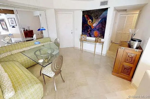 15645 Collins Ave #206 — Photo 30