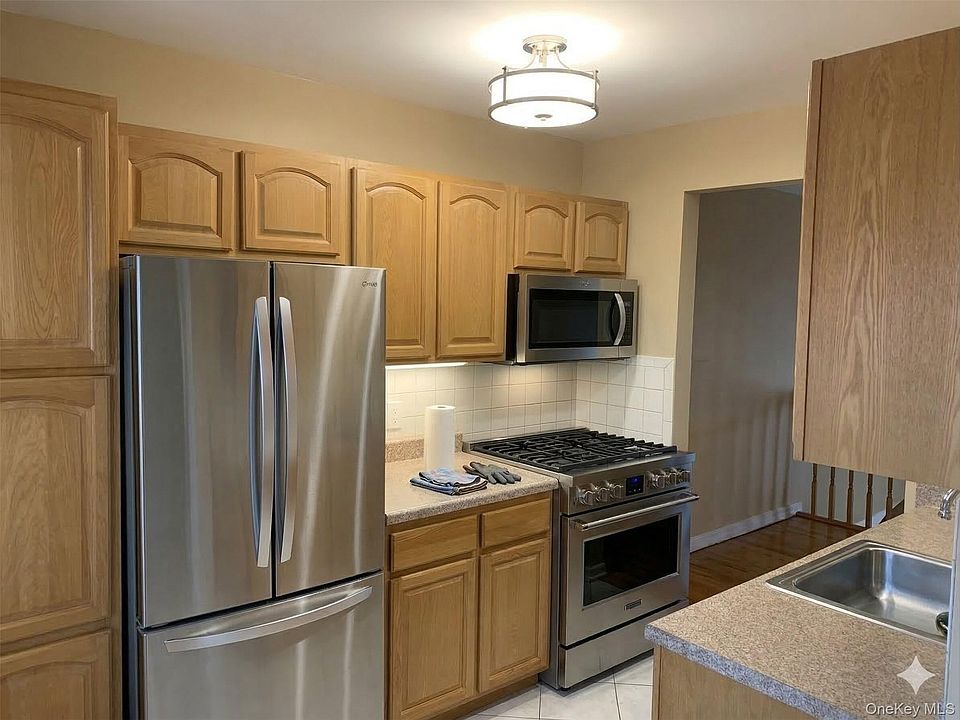 1st image of 4216 E Tremont Avenue