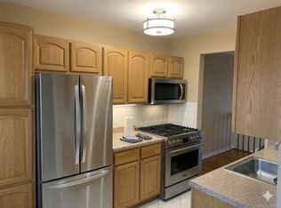 4216 E Tremont Avenue, Bronx, NY 10465