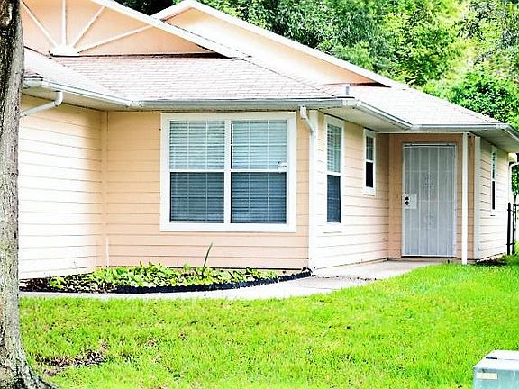 2nd image of 10 Ginger Cir